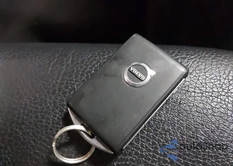 2016 Volvo Xc90 T6 Momentum from USA, damaged, VIN YV4A22PK7G1067228